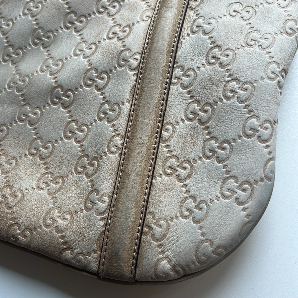 Authentic Gucci Guccissima Britt Beige Cream Shoulder Bag Gold GG - Picture 9 of 16